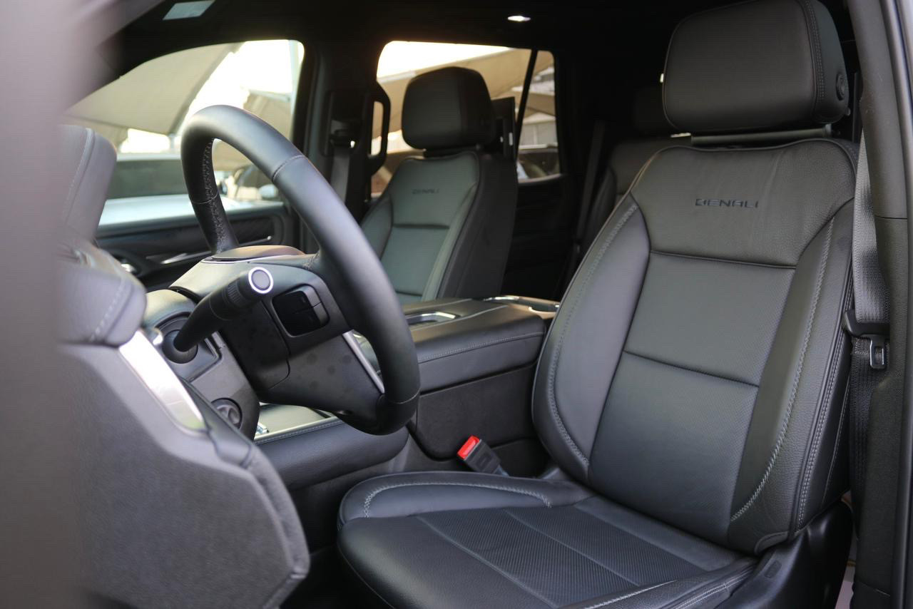 GMC Denali - Image 9