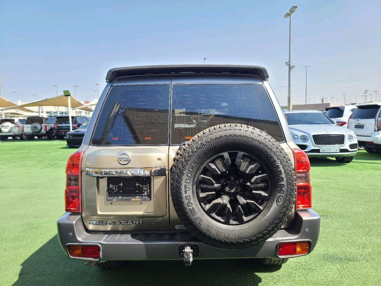 Nissan Super safari - Image 3