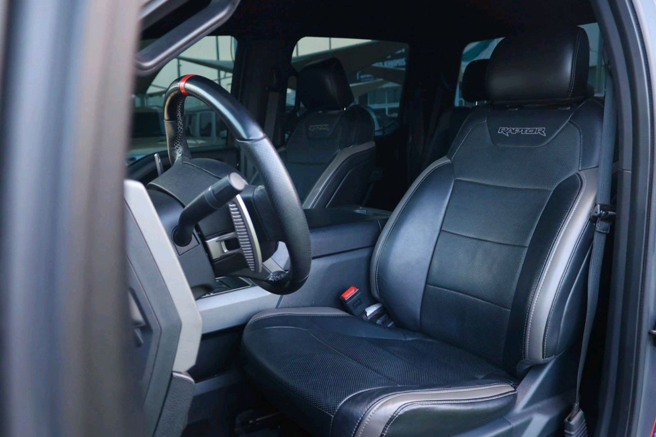 Ford Raptor - Image 8