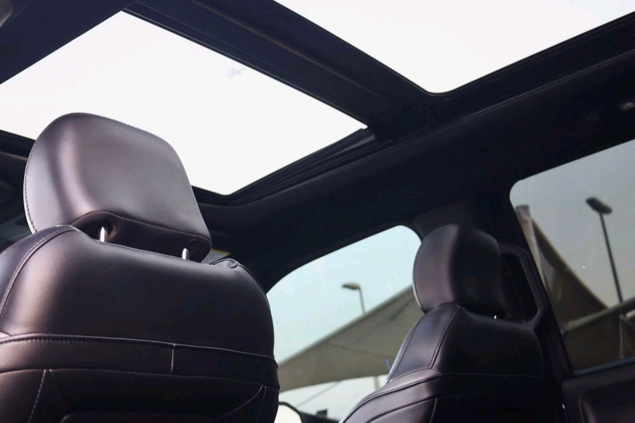 Ford Raptor - Image 6