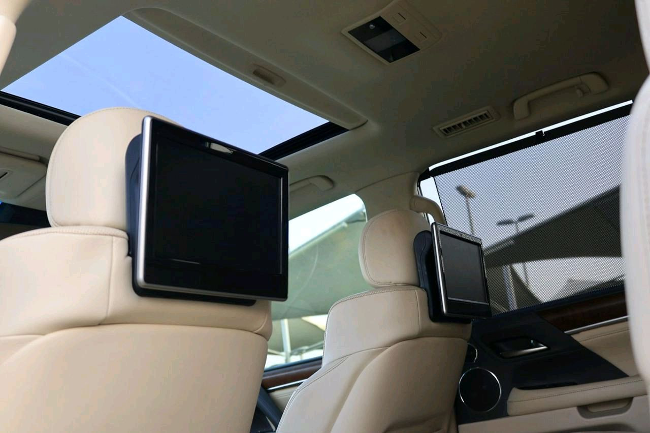 Lexus LX-Series - Image 9