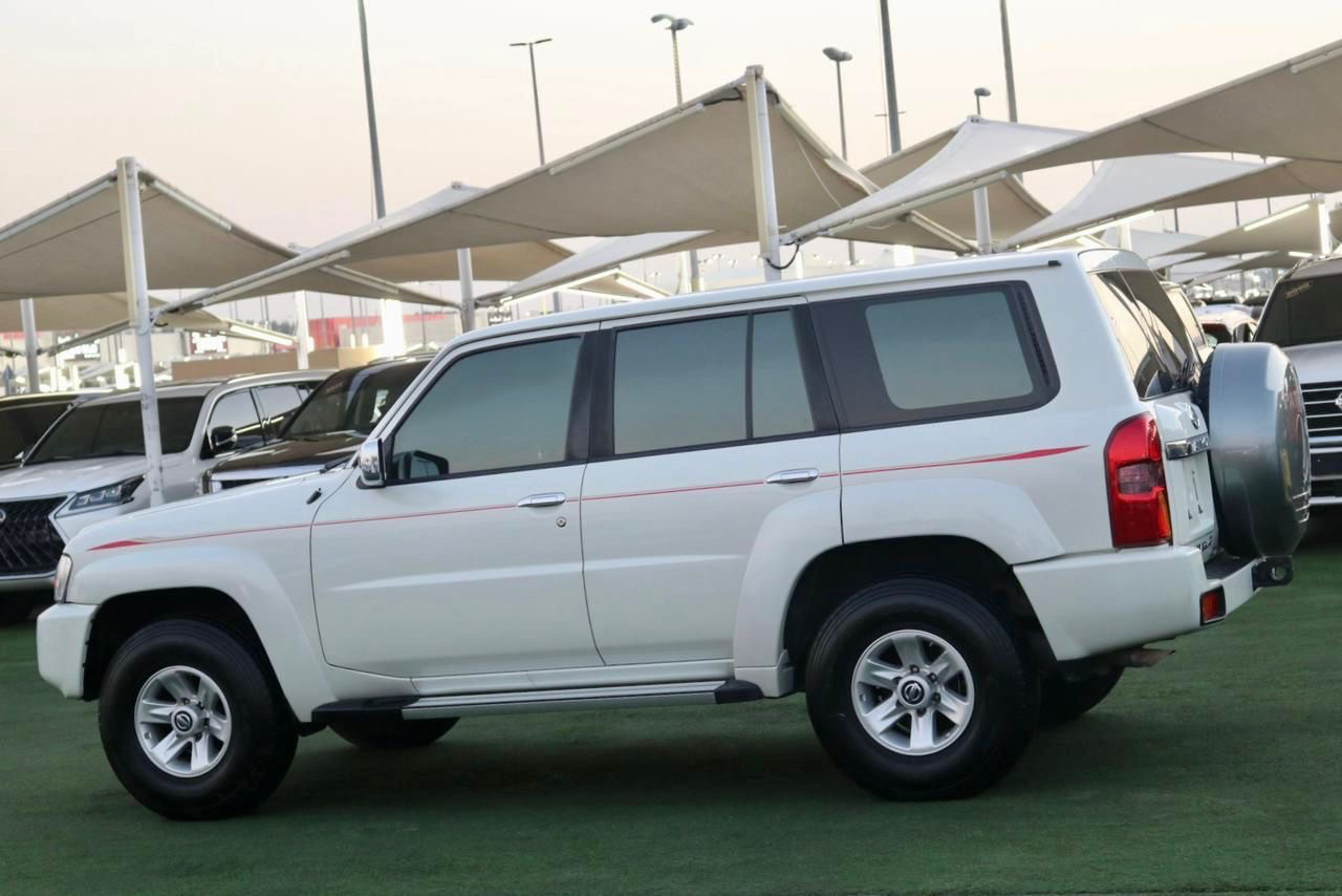 Nissan Safari - Image 8