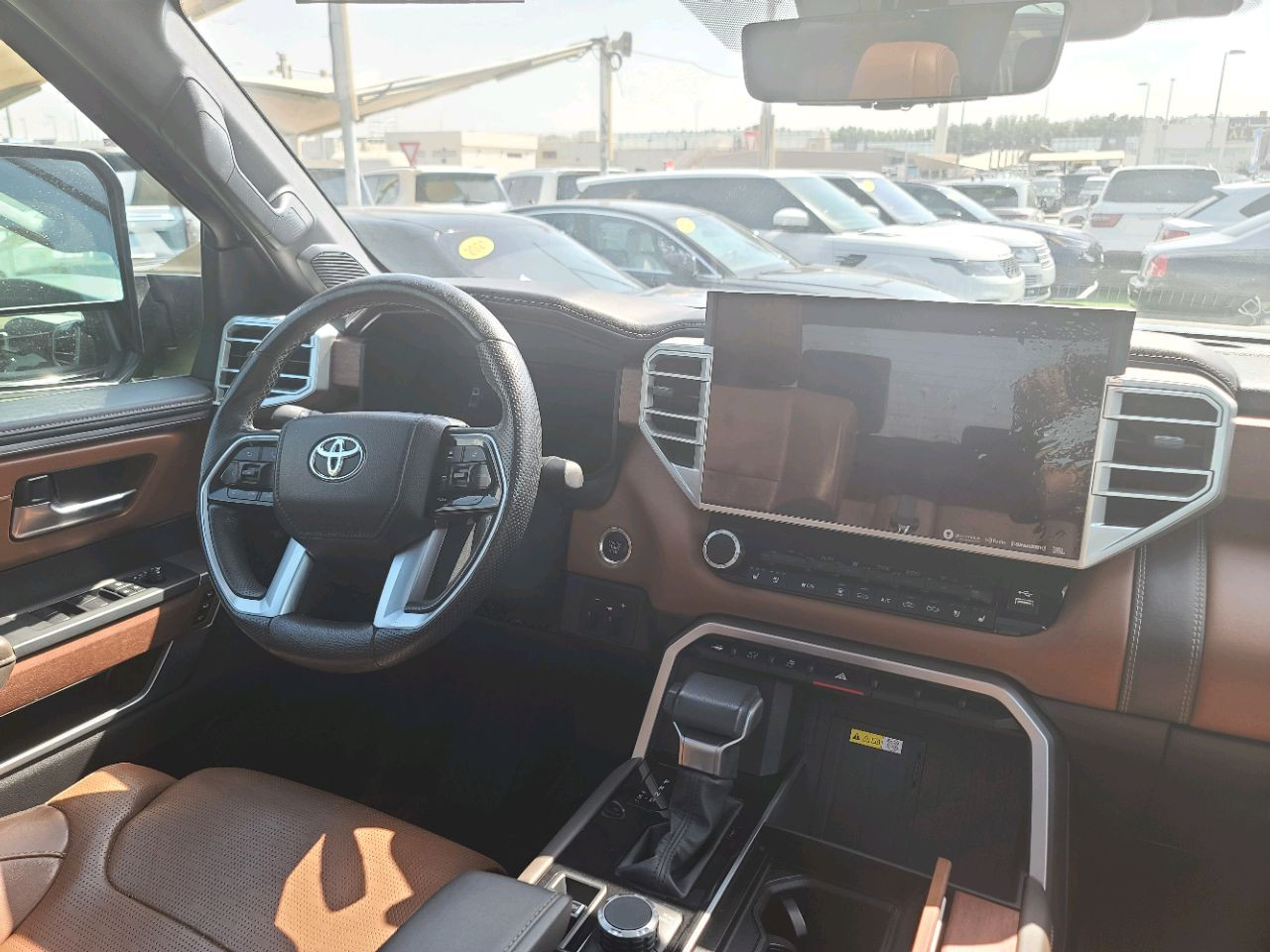 Toyota Tundra - Image 4