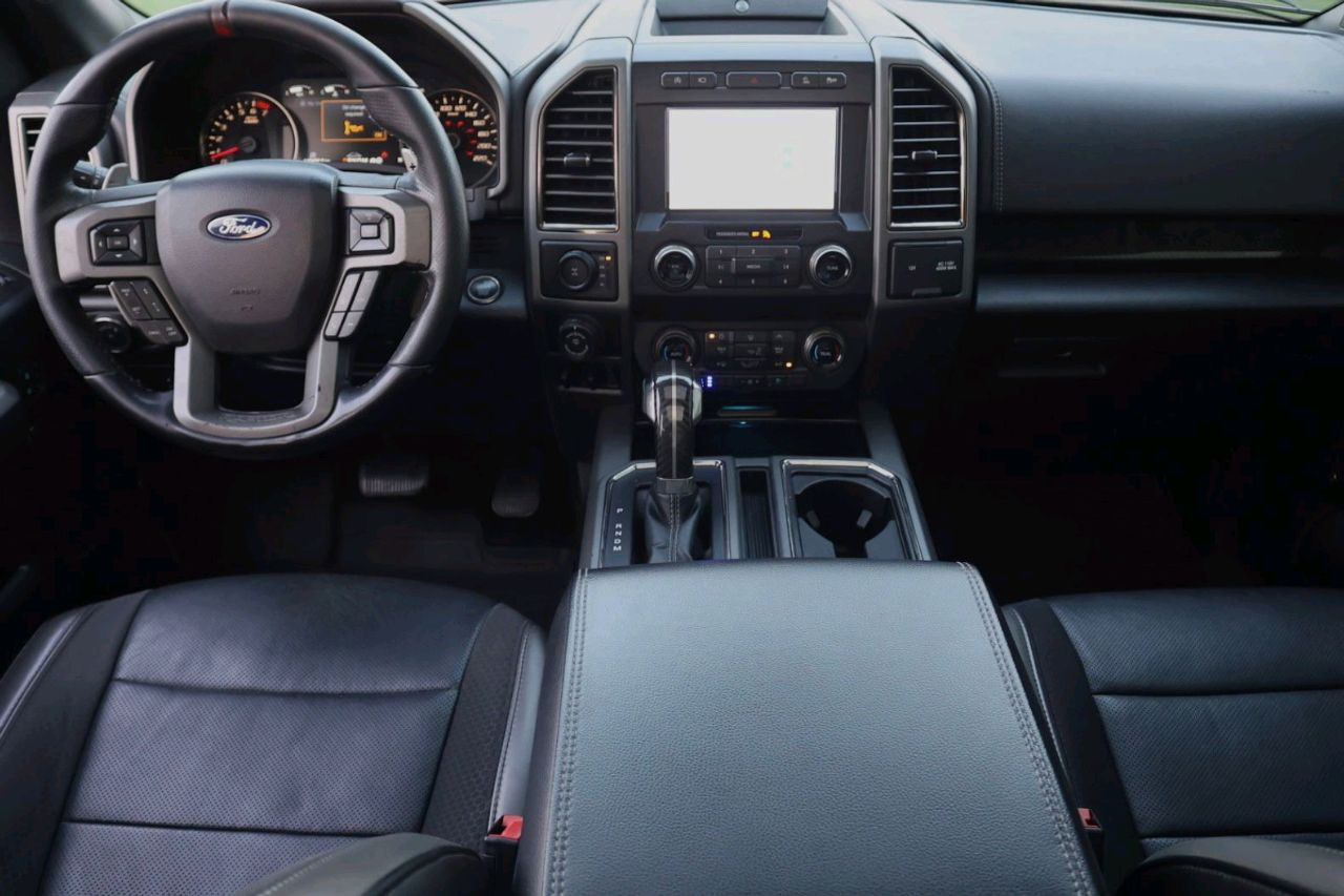 Ford Raptor - Image 4