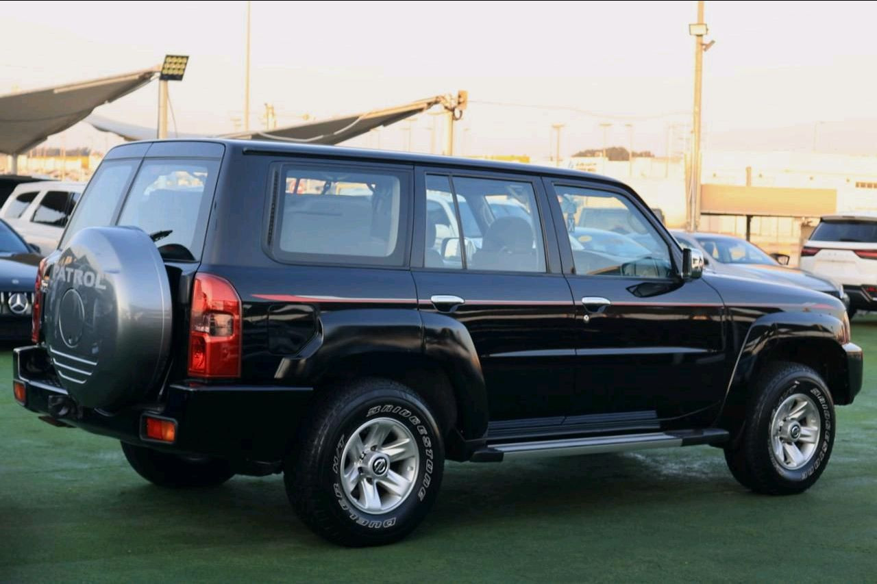 Nissan Safari - Image 5