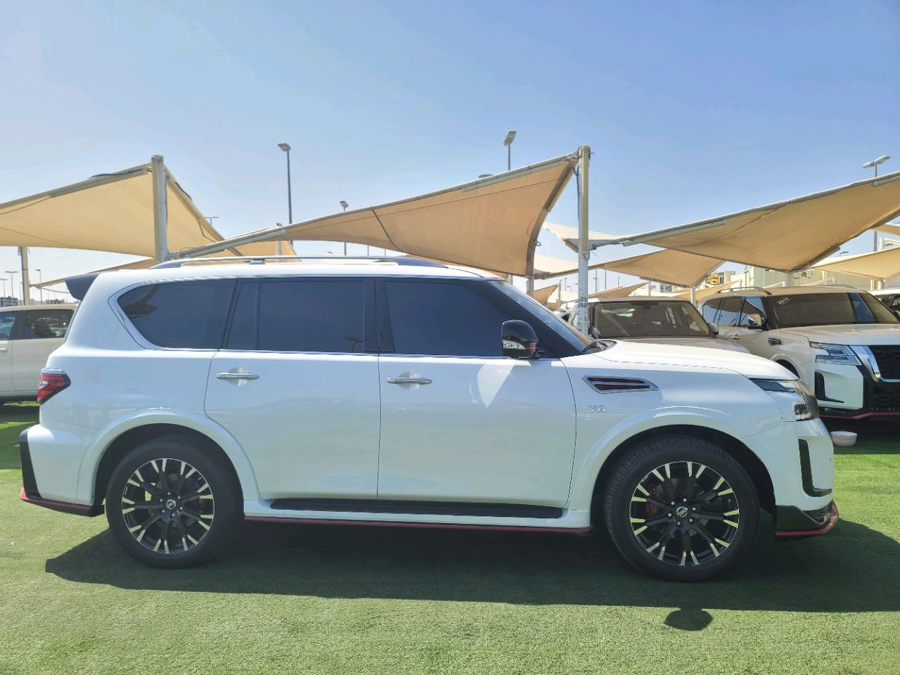Nissan Patrol - Image 19