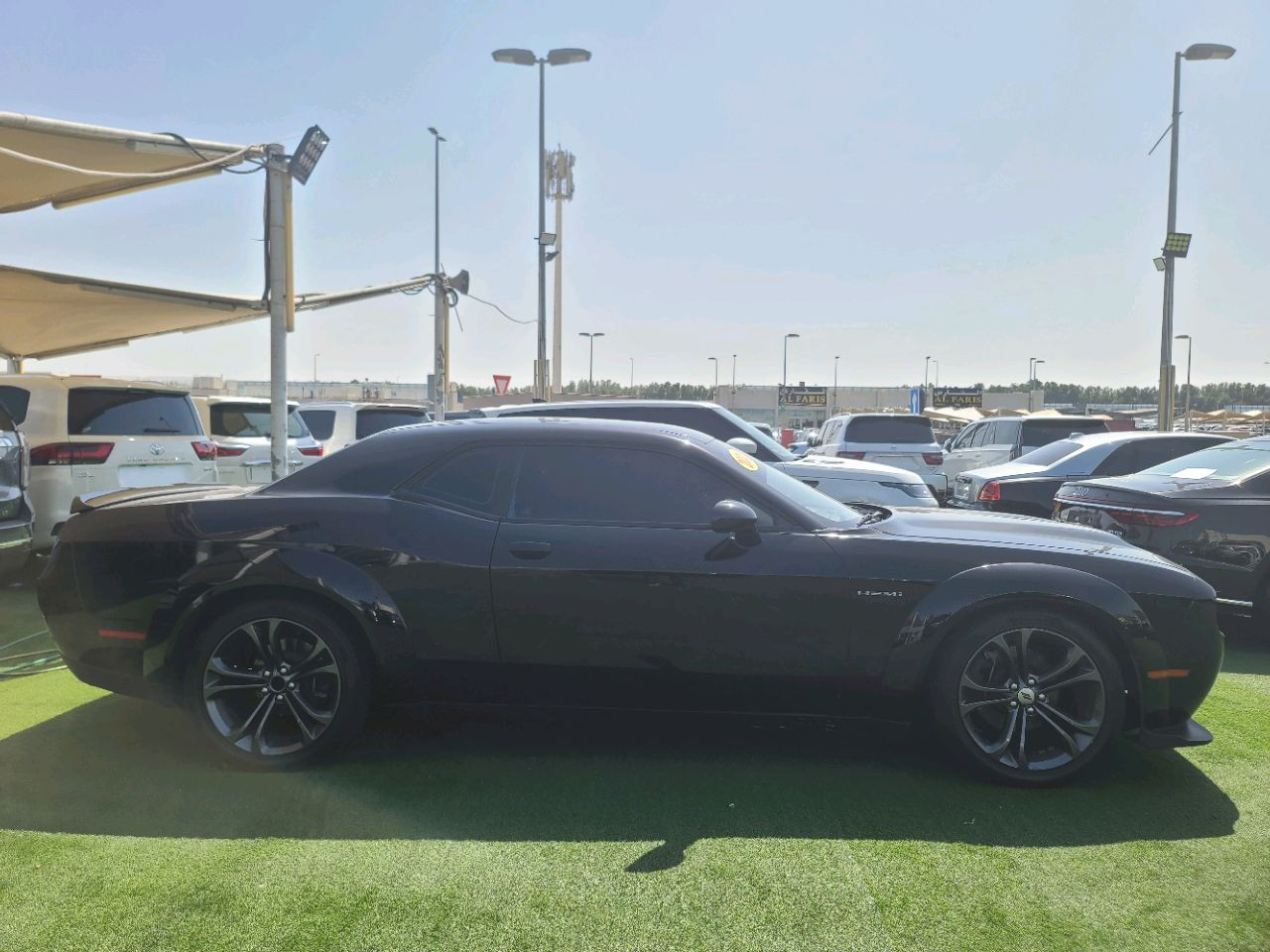 Dodge Challenger - Image 7