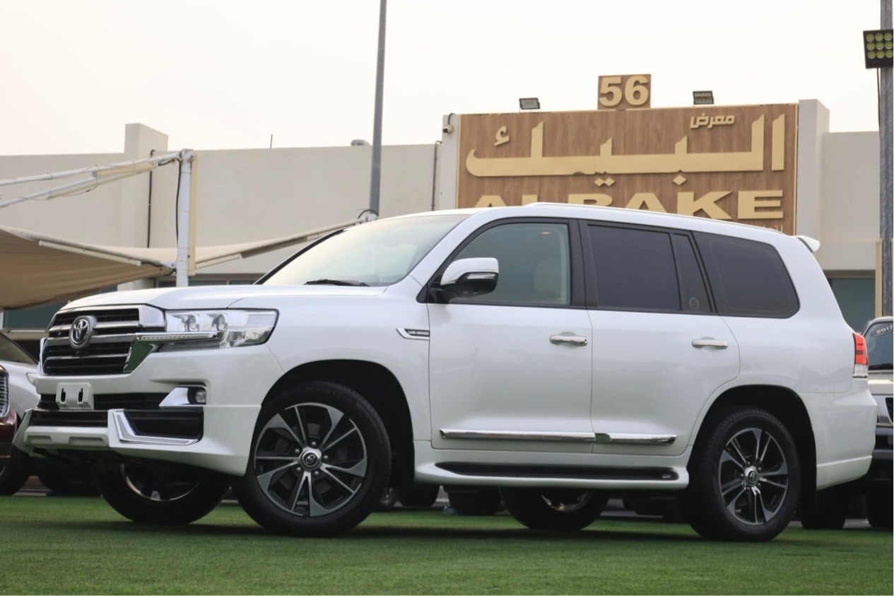 Toyota Land Cruiser - Image 9