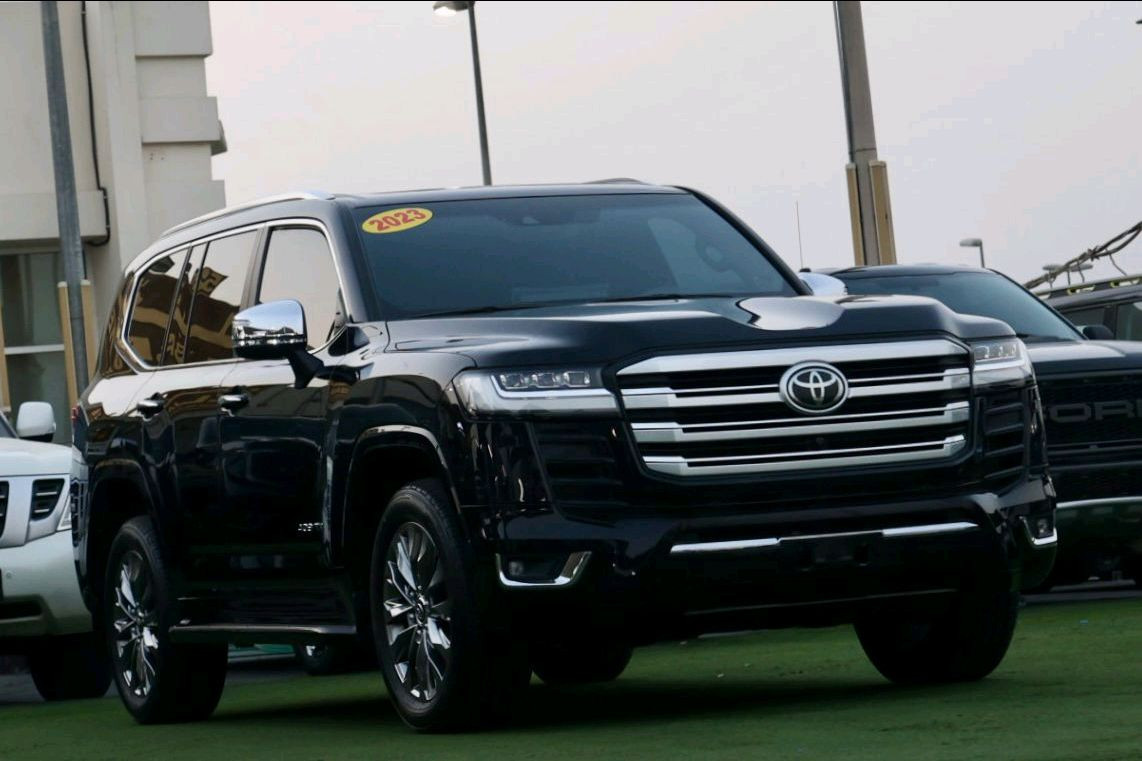 Toyota Land Cruiser - Image 4