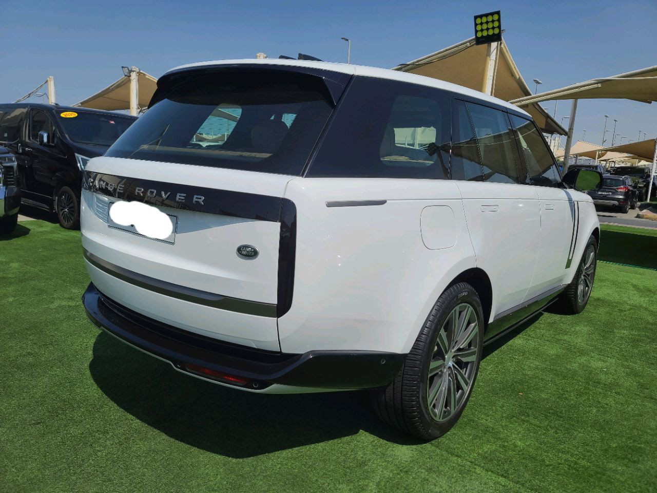 Range Rover Vogue - Image 8