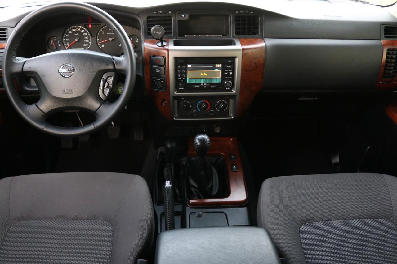 Nissan Safari - Image 10