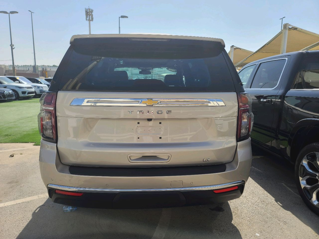Chevrolet Tahoe - Image 5