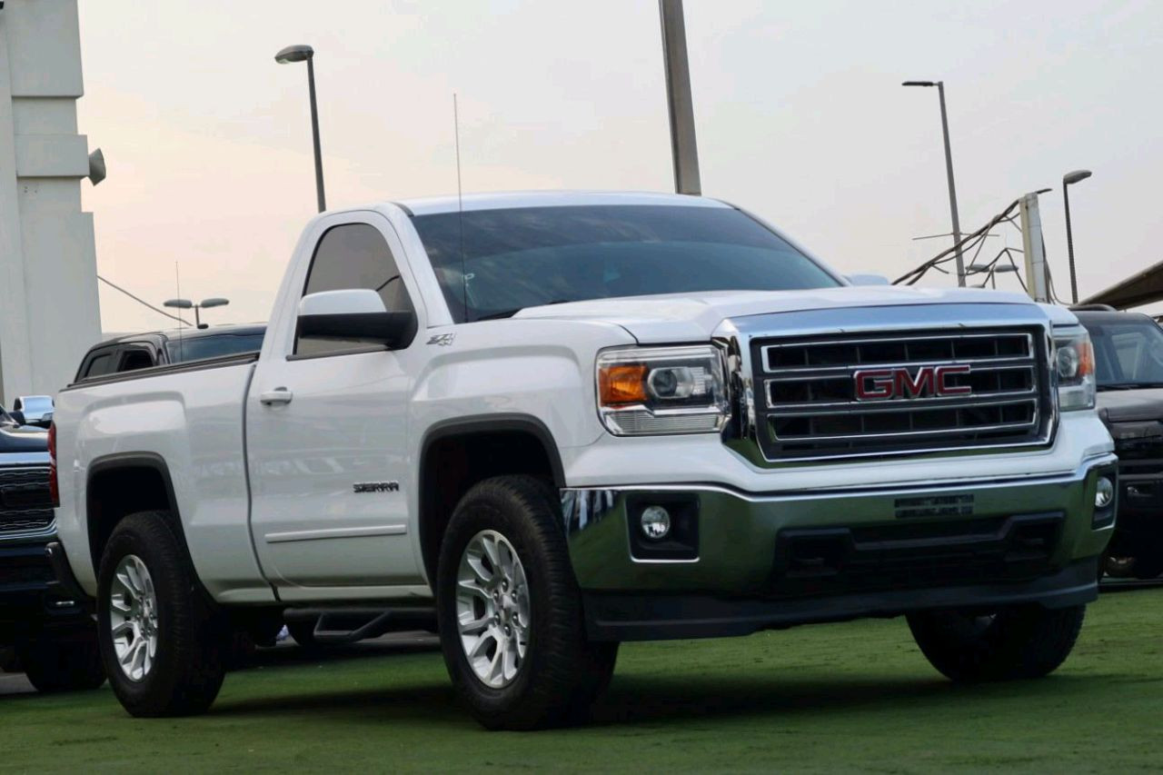 GMC Sierra - Image 4