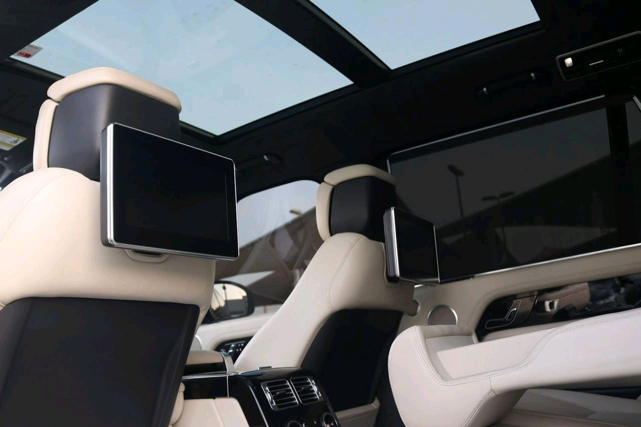 Range Rover Vogue - Image 10