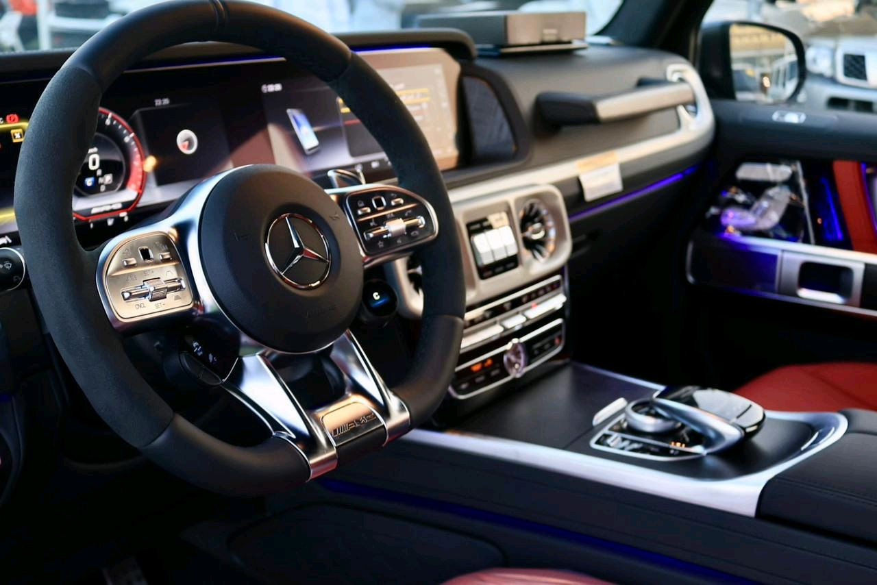 Mercedes Benz G-Class - Image 9
