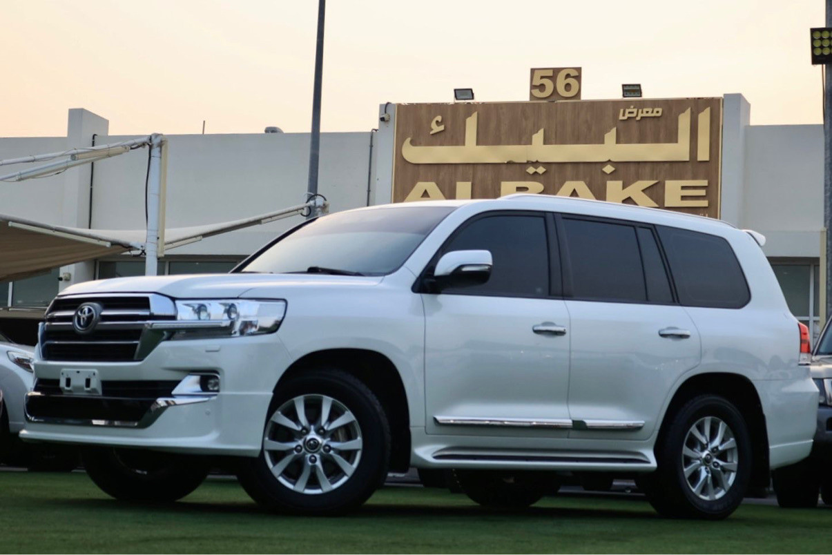 Toyota Land Cruiser - Image 4