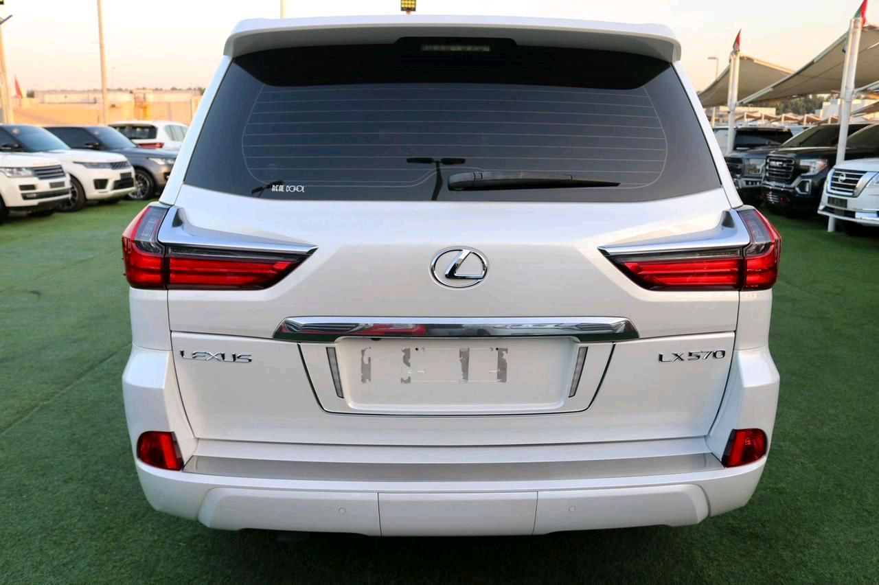 Lexus LX-Series - Image 7
