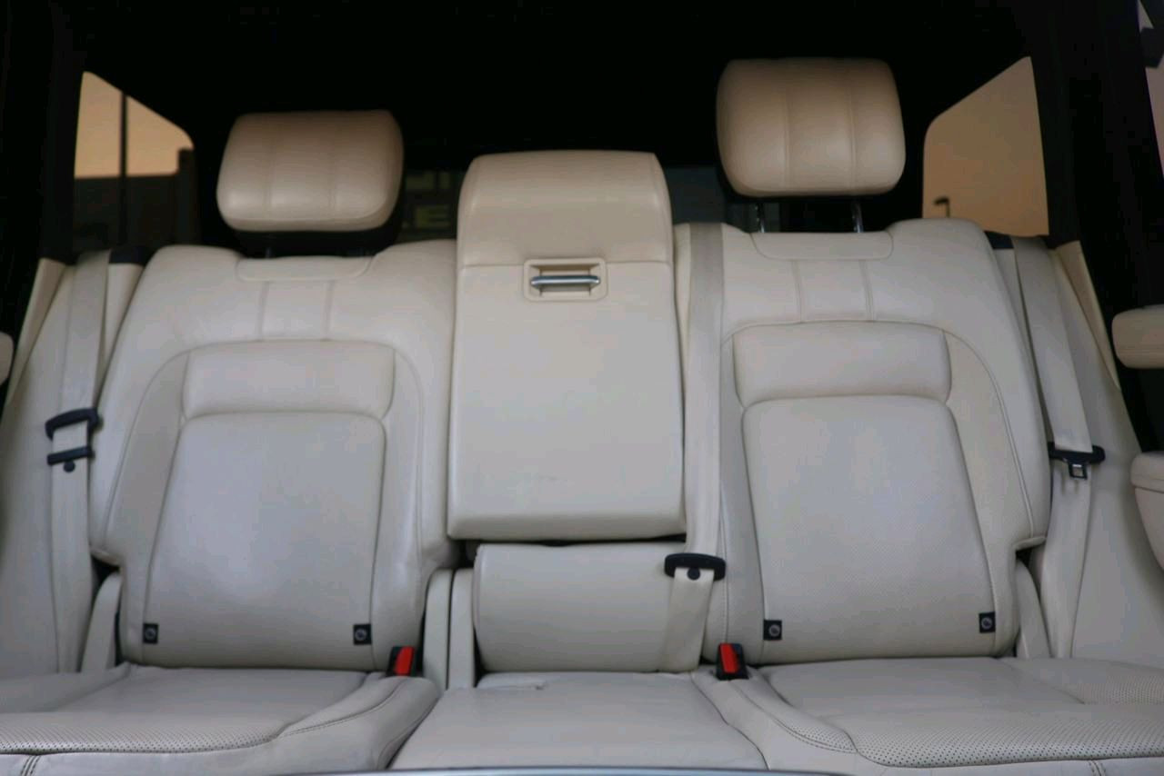 Range Rover Vogue - Image 11