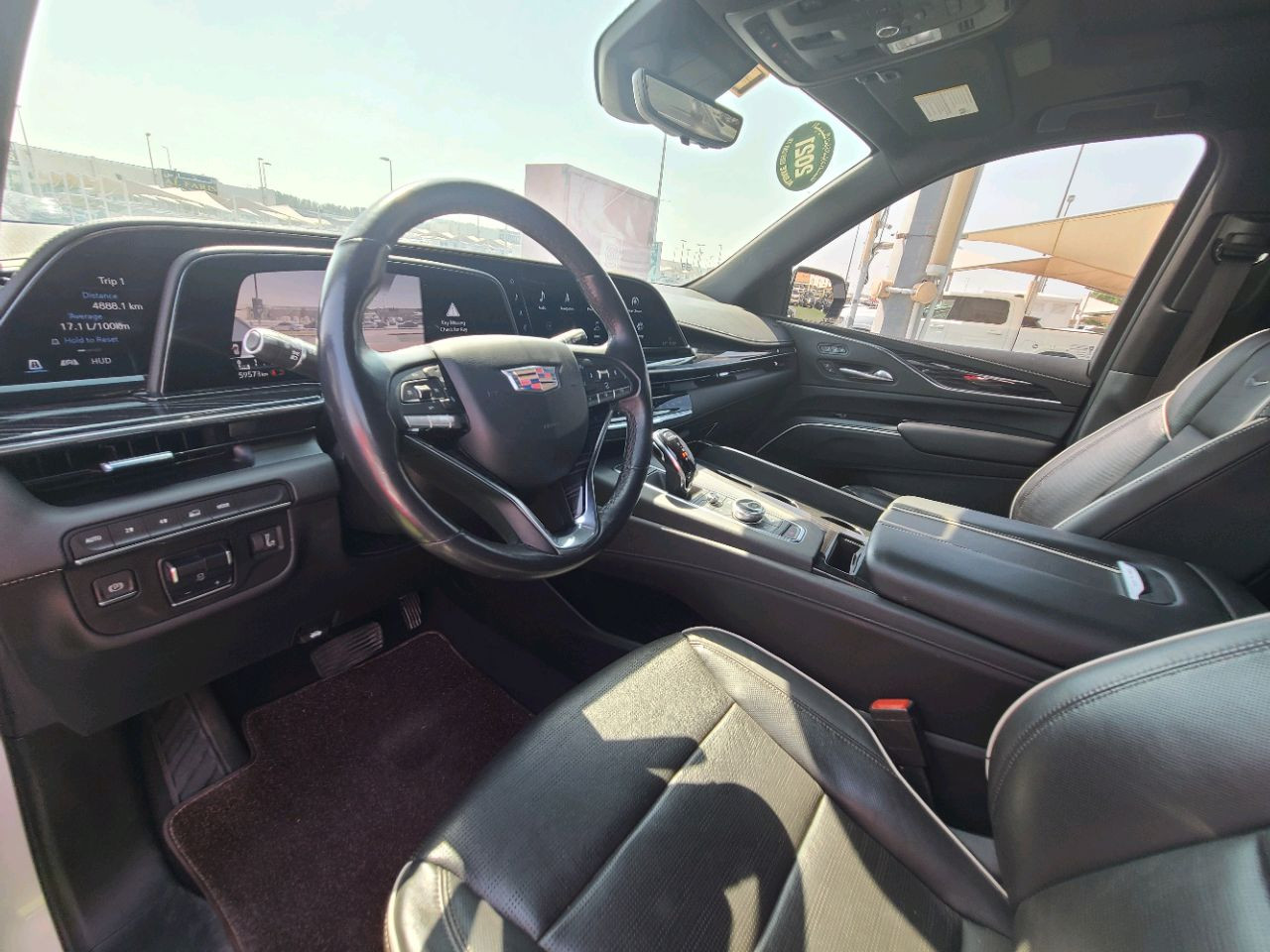 Cadillac Escalade - Image 3