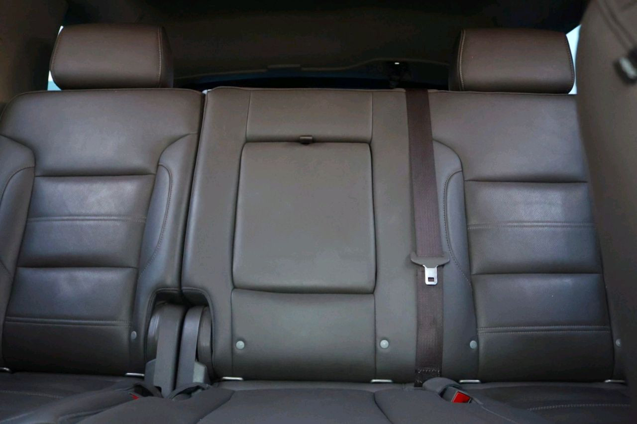GMC Yukon - Image 11
