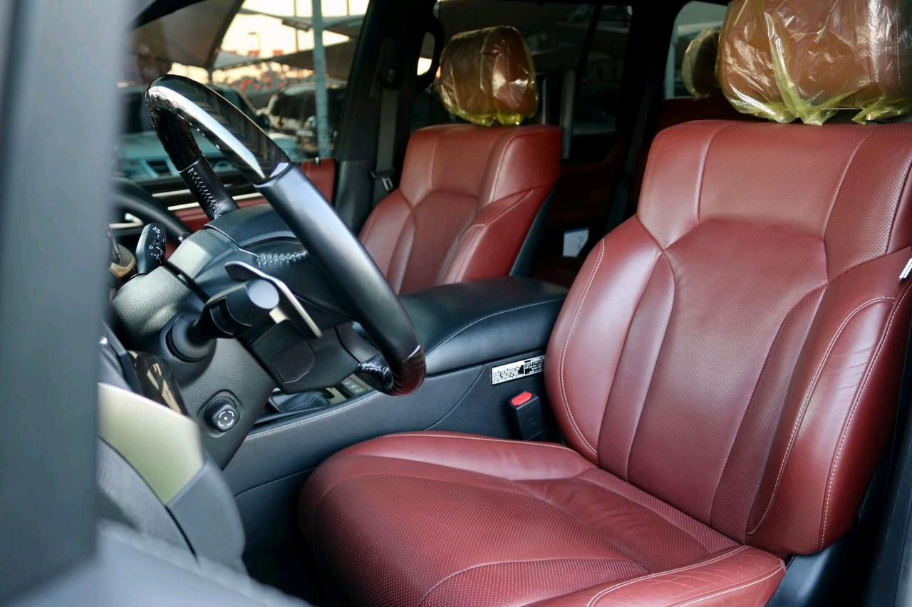 Lexus LX-Series - Image 10