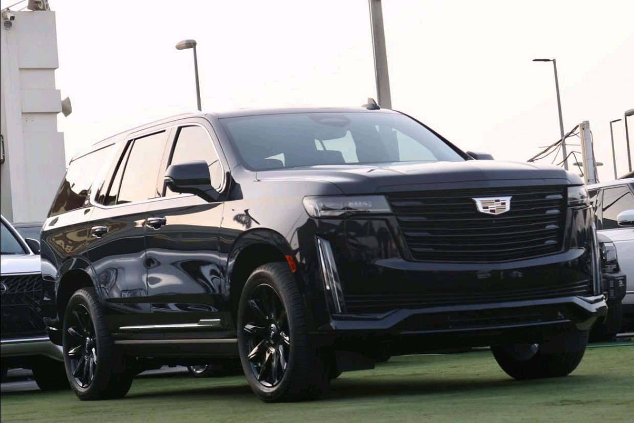 Cadillac Escalade - Image 4
