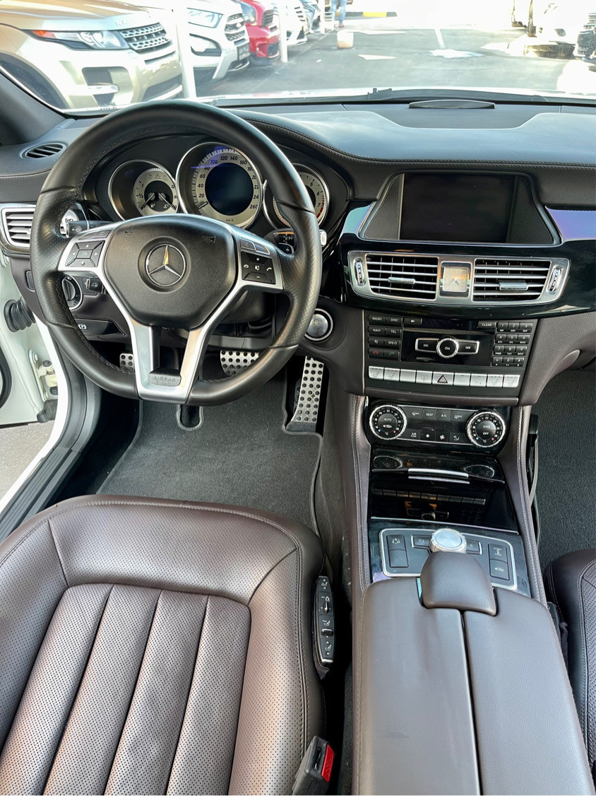 Mercedes Benz CLS-Class - Image 7
