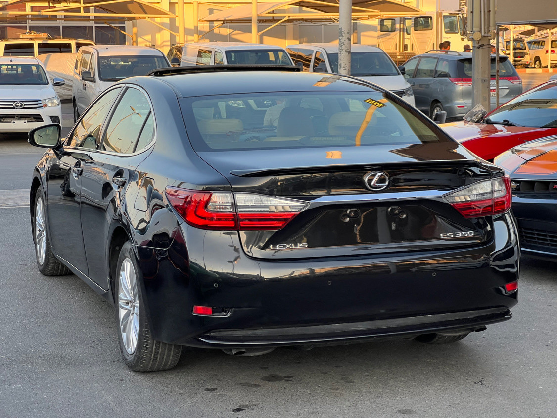 Lexus ES-Series - Image 5