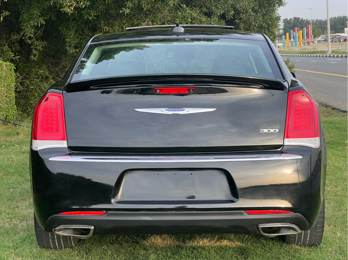 Chrysler 300M/300C - Image 7