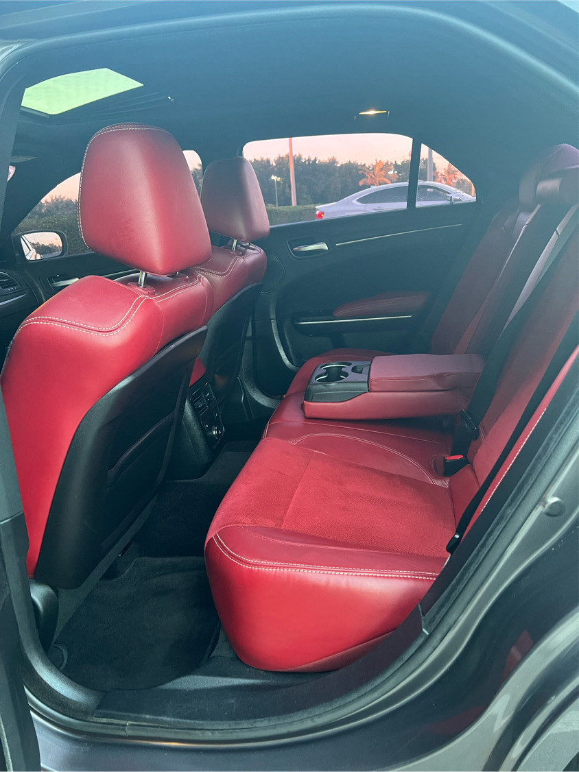 Chrysler 300M/300C - Image 15