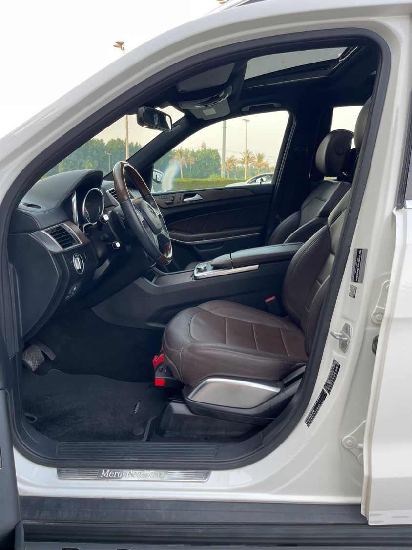 Mercedes Benz GL - Image 8