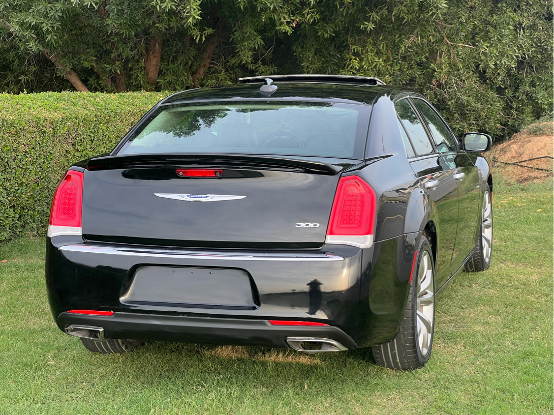Chrysler 300M/300C - Image 5