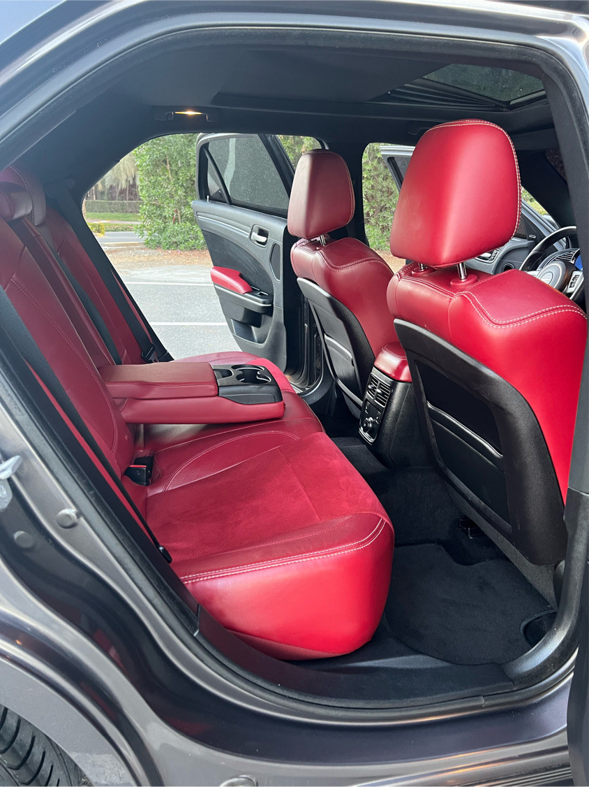 Chrysler 300M/300C - Image 16