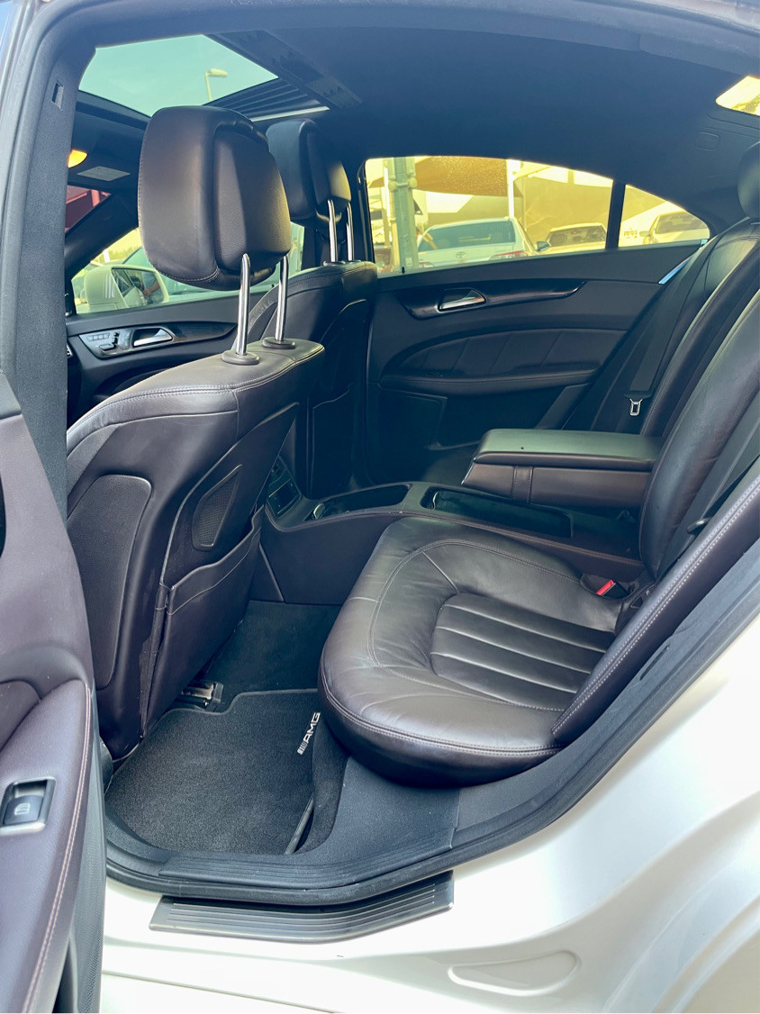 Mercedes Benz CLS-Class - Image 11