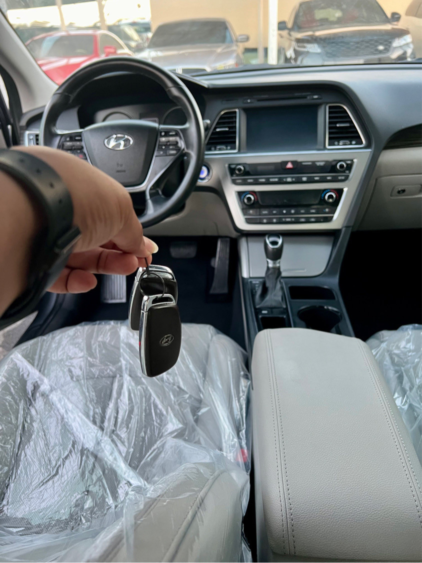 Hyundai Sonata - Image 9