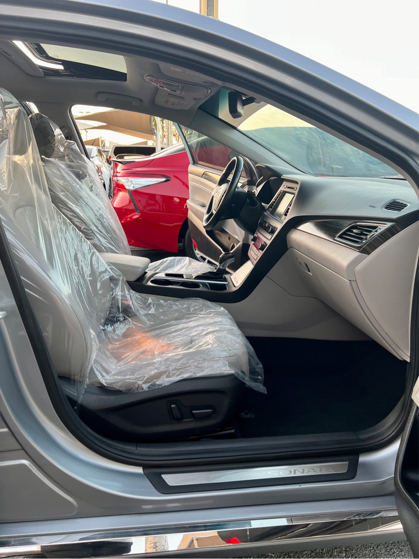 Hyundai Sonata - Image 11