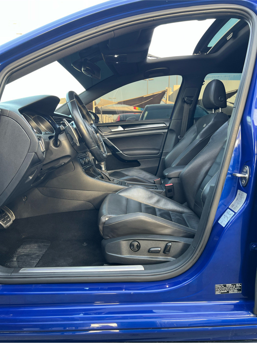 Volkswagen Golf R - Image 6