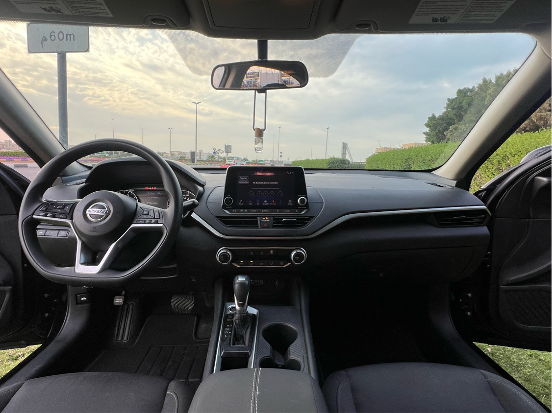Nissan Altima - Image 10