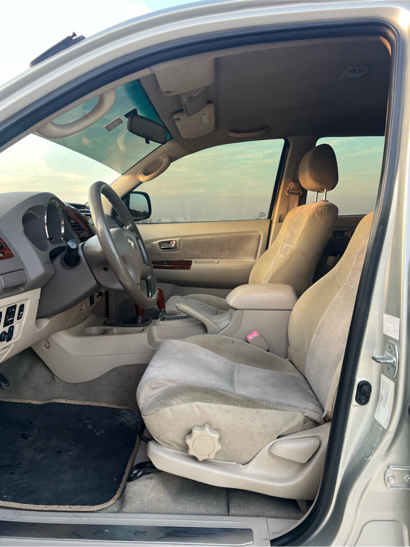 Toyota Fortuner - Image 11