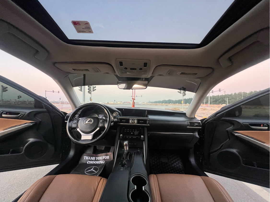 Lexus IS-Series - Image 7