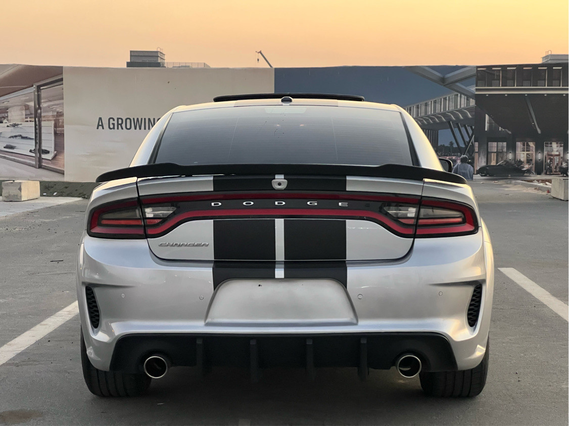 Dodge Charger - Image 6