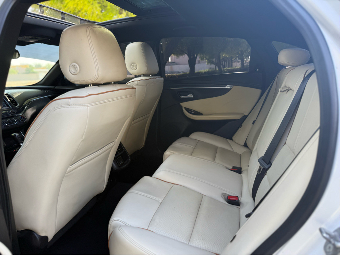 Chevrolet Impala - Image 11