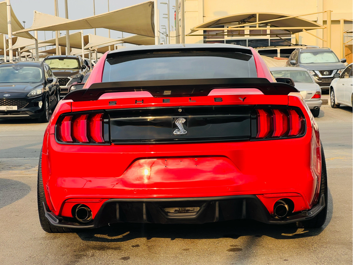 Ford Mustang - Image 8