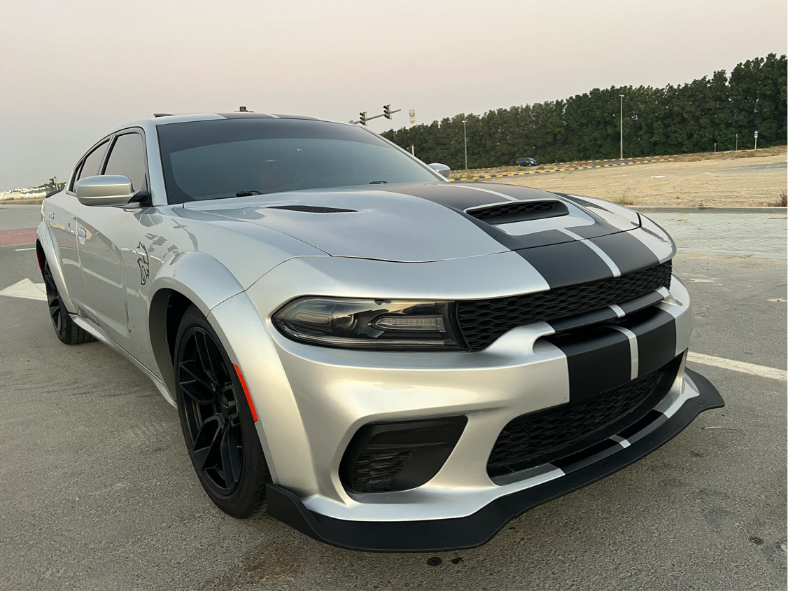 Dodge Charger - Image 4