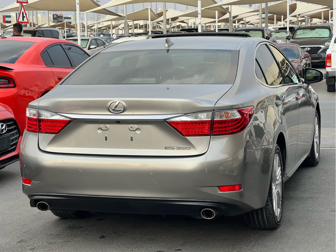 Lexus ES-Series - Image 5