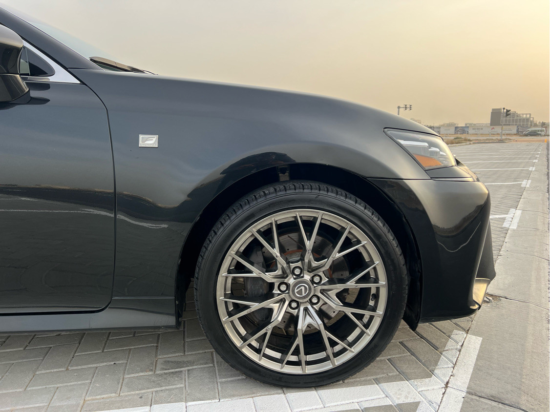 Lexus GS-Series - Image 9