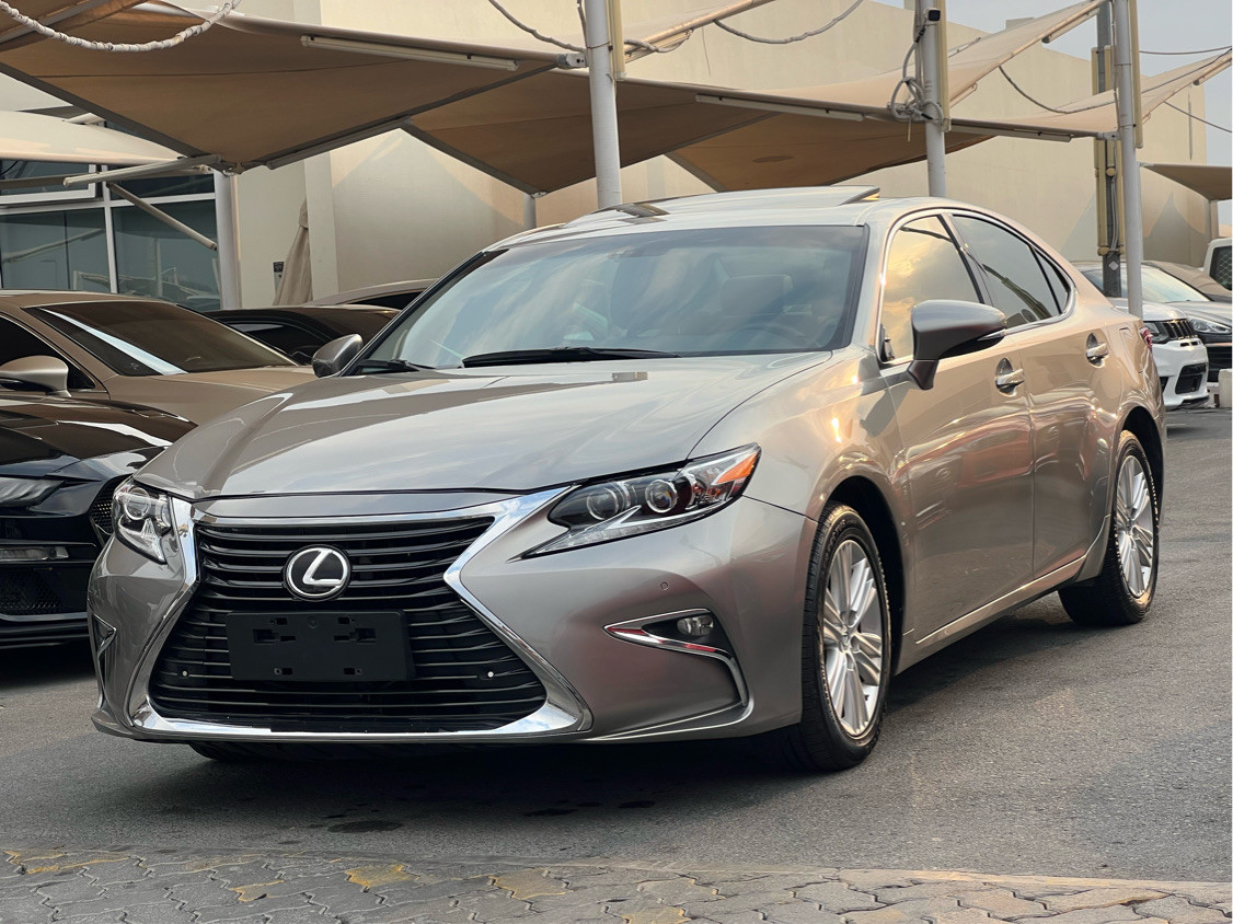 Lexus ES-Series - Image 10