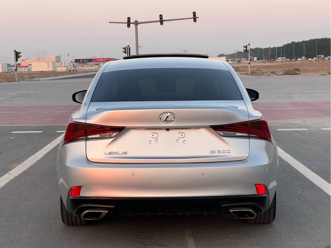 Lexus IS-Series - Image 8
