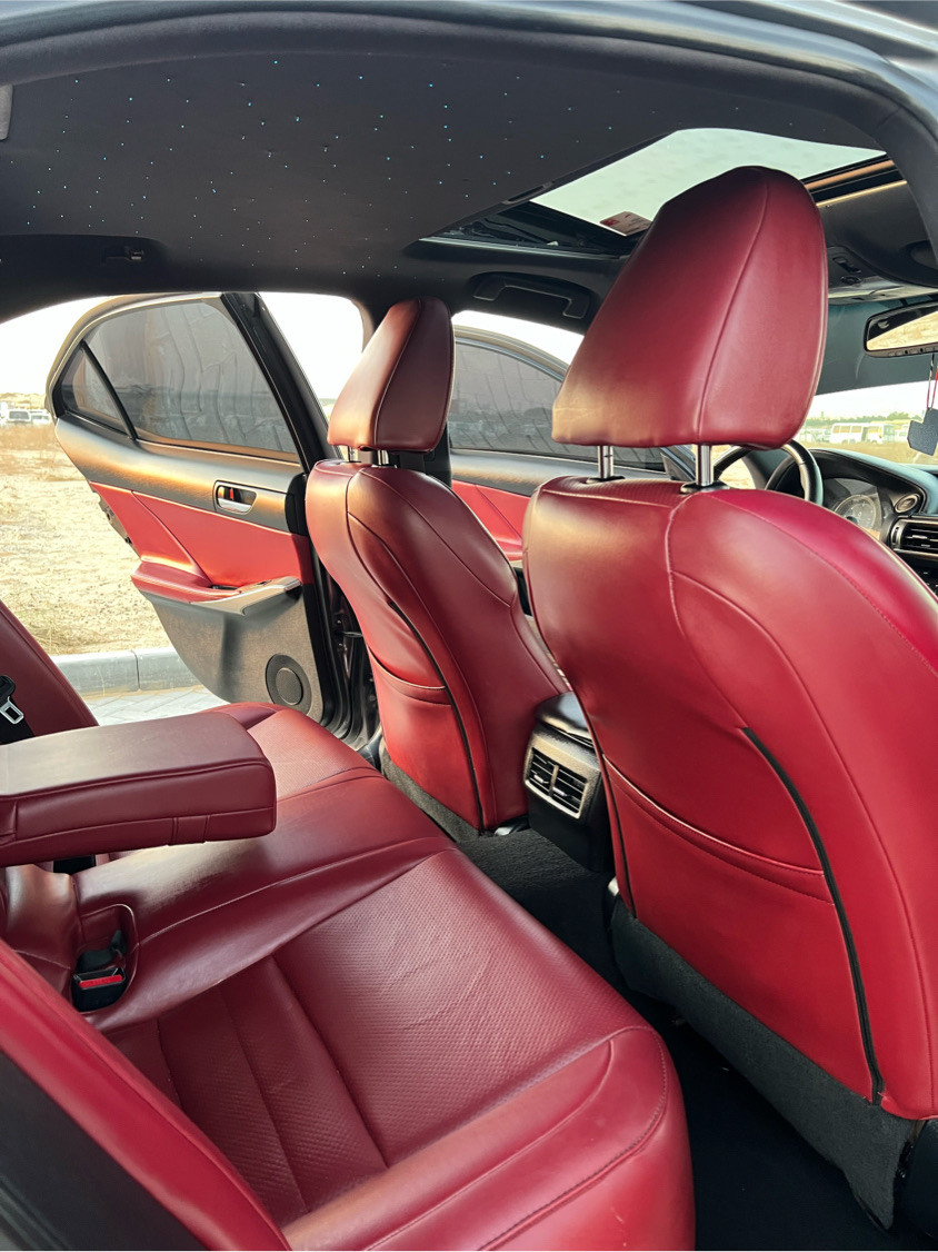 Lexus IS-Series - Image 12