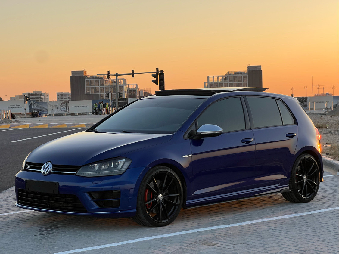 Volkswagen Golf R - Image 4